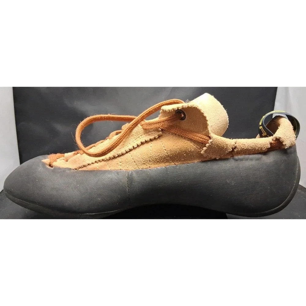 La Sportiva Mythos Climbing Shoes Mens Sz 8.5 Us Made In Italy.